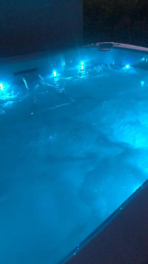 Au Petit Paradis La Roquebrussanne Zewnętrze zdjęcie